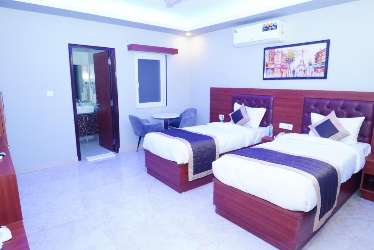 Expomart Inn نويدا الكبرى المظهر الخارجي الصورة