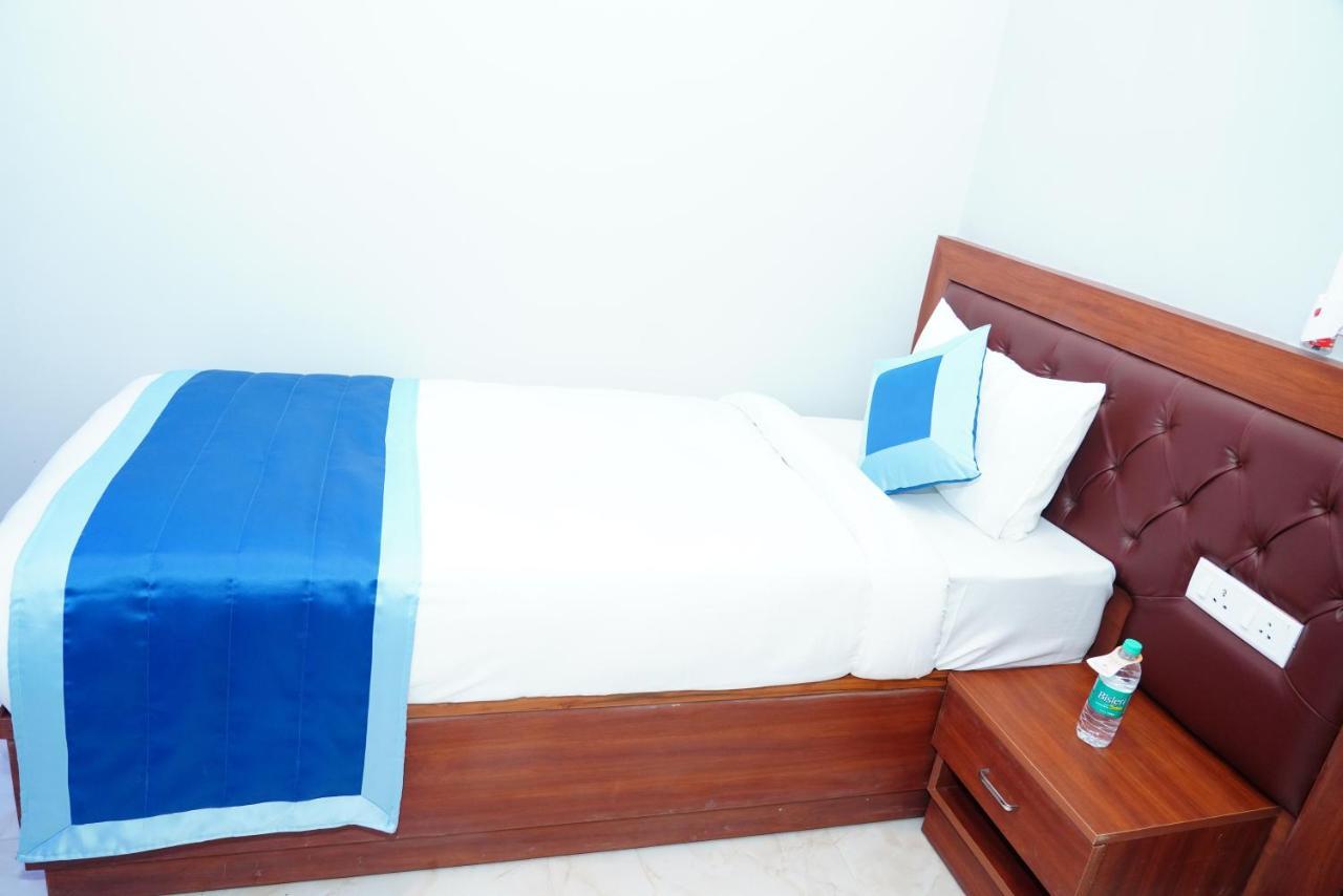 Expomart Inn نويدا الكبرى المظهر الخارجي الصورة