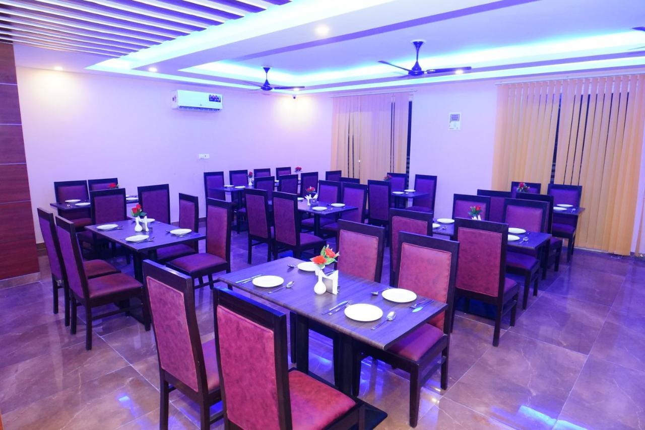 Expomart Inn نويدا الكبرى المظهر الخارجي الصورة