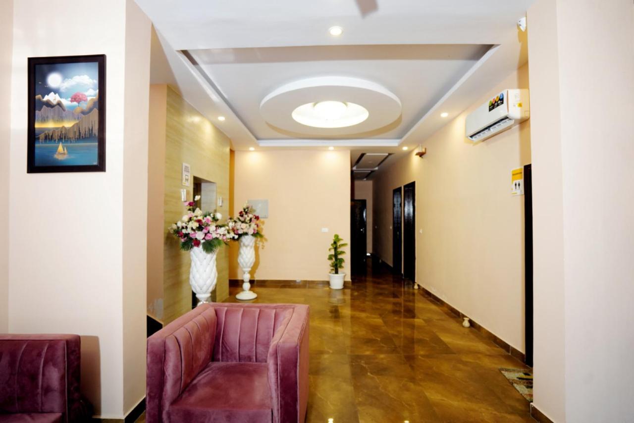 Expomart Inn نويدا الكبرى المظهر الخارجي الصورة