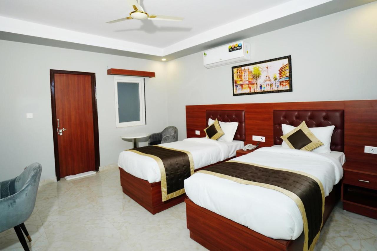 Expomart Inn نويدا الكبرى المظهر الخارجي الصورة
