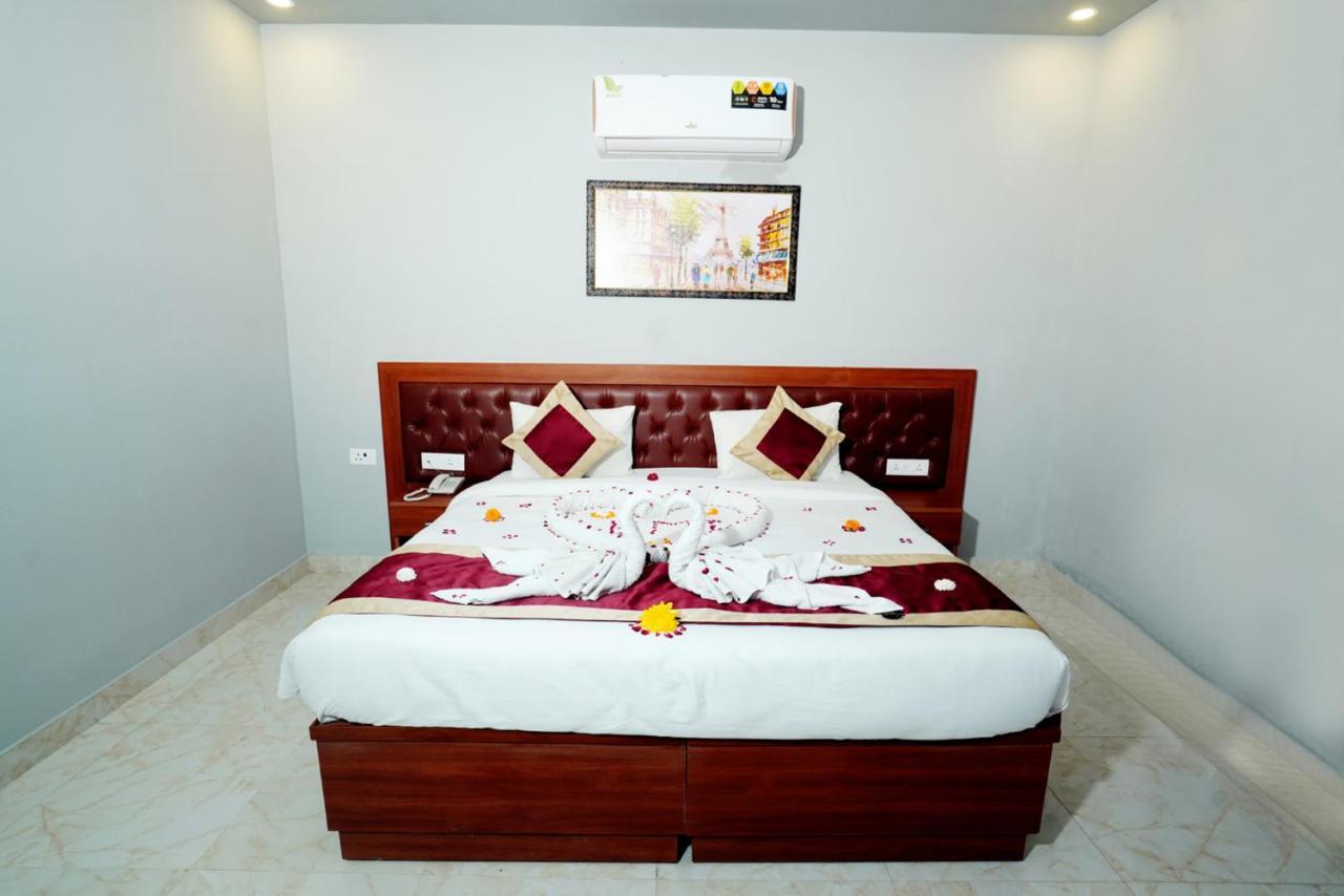 Expomart Inn نويدا الكبرى المظهر الخارجي الصورة